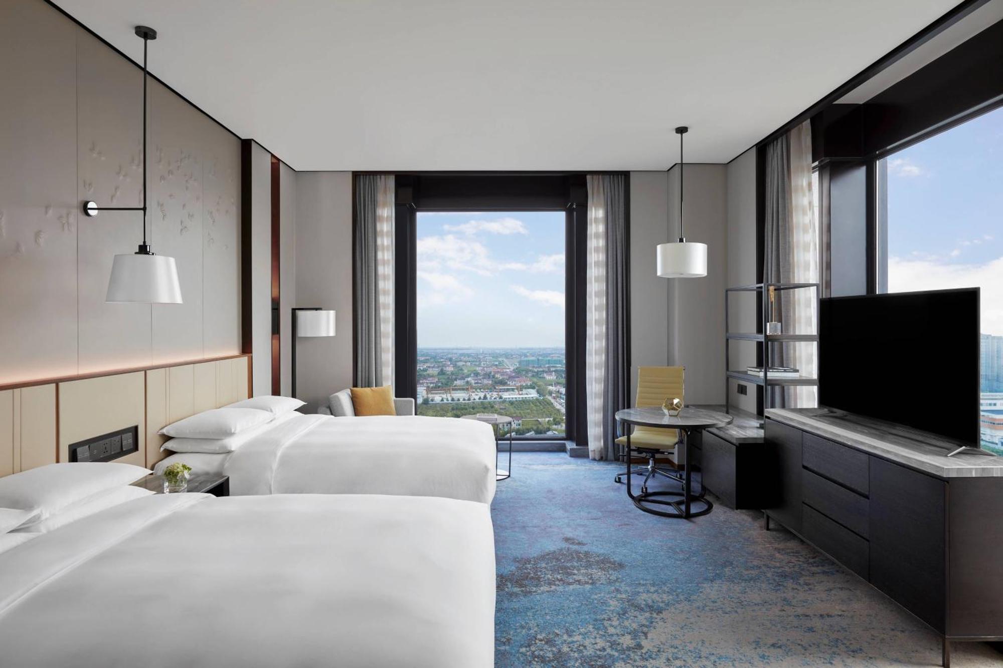 Shanghai Marriott Hotel Pudong South Nanhui Exteriör bild