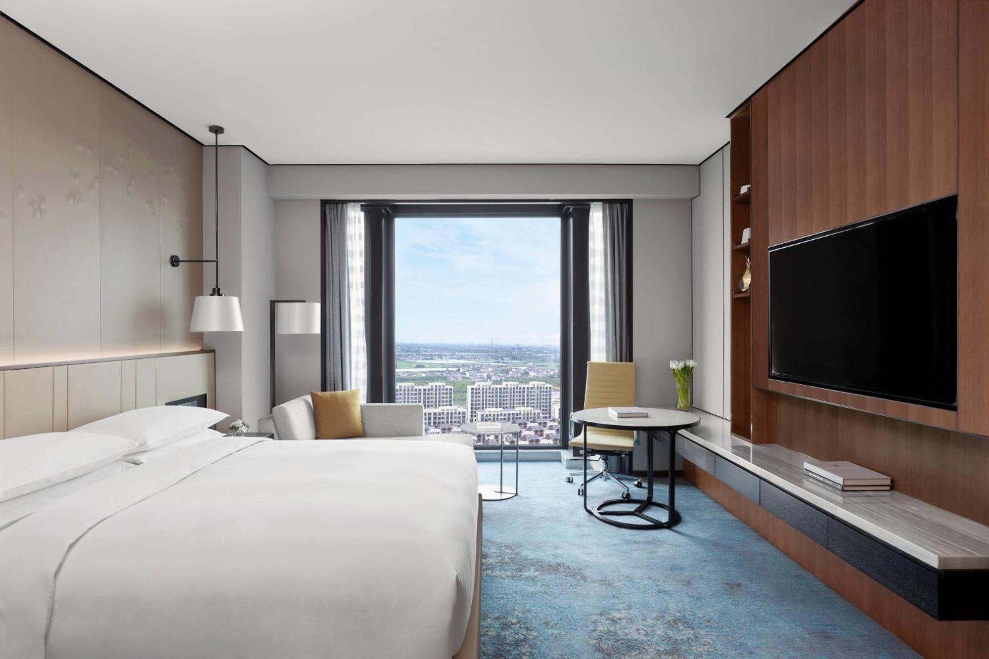 Shanghai Marriott Hotel Pudong South Nanhui Exteriör bild