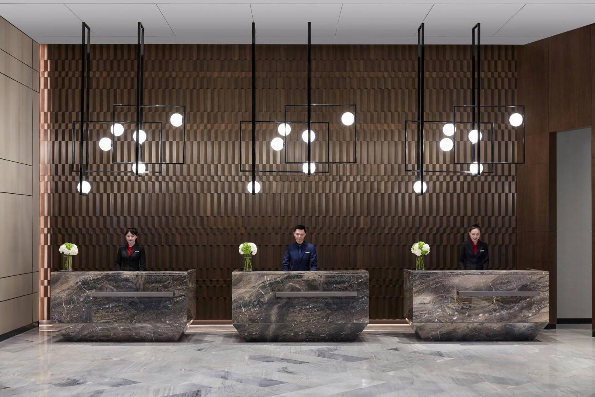 Shanghai Marriott Hotel Pudong South Nanhui Exteriör bild