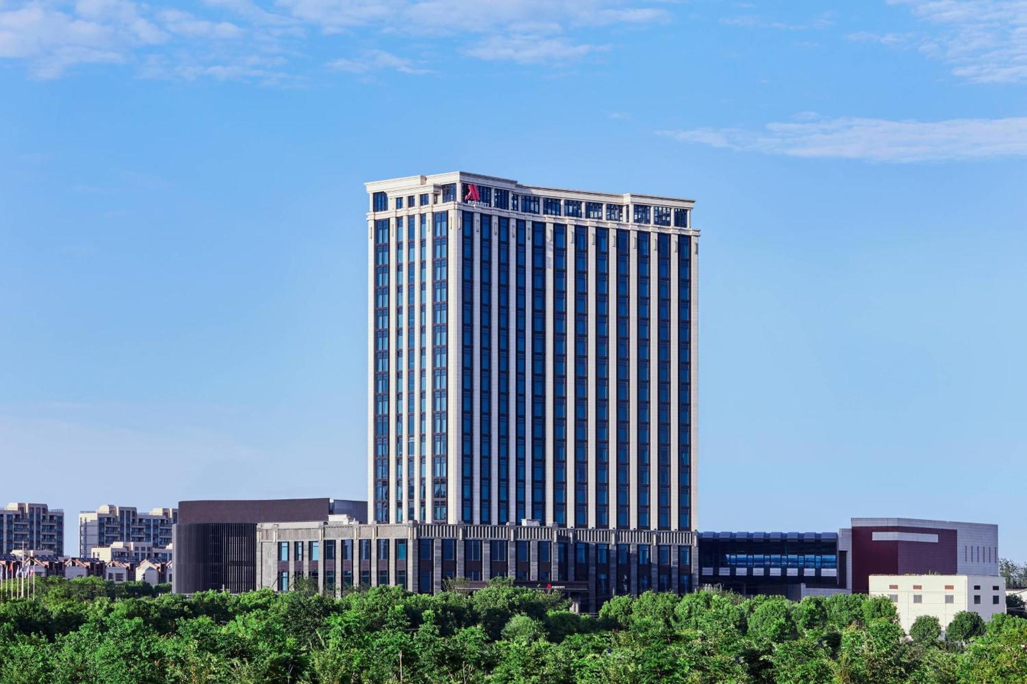 Shanghai Marriott Hotel Pudong South Nanhui Exteriör bild